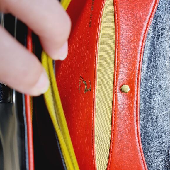 Vintage 1960's Koret Handbag, Black, PRE-OWNED - Picture 4 of 7